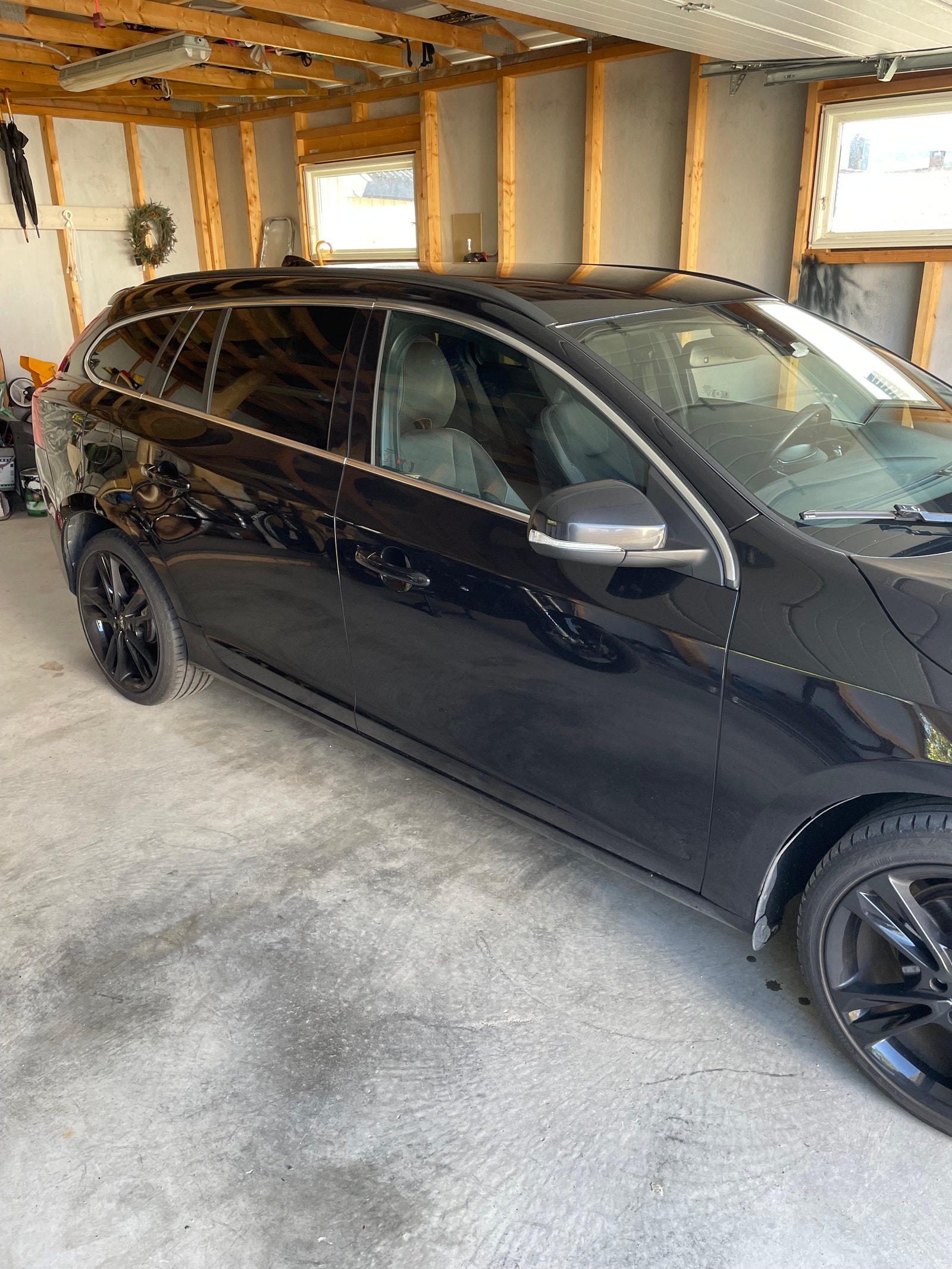 Volvo V60 D2 Manual, 6-trins, 115ps, 2014