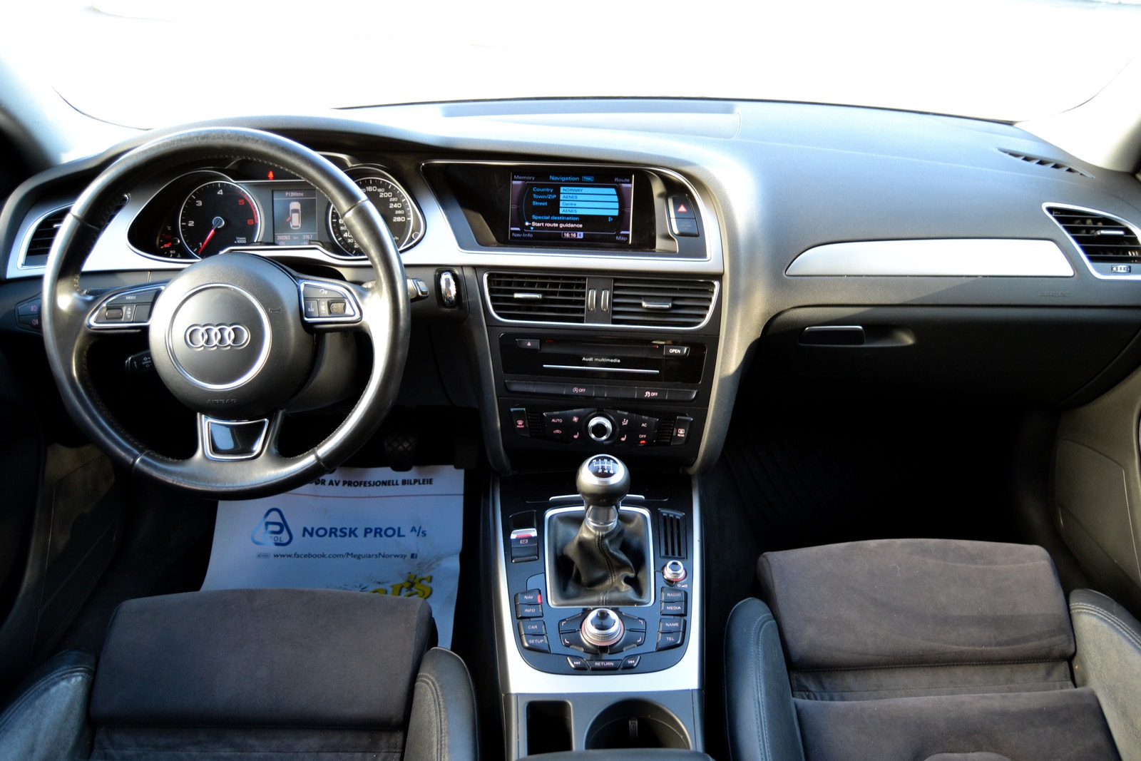 Audi A4 Avant 2.0 TDI DPF Manuell, 6-trinn, 143hk, 2013