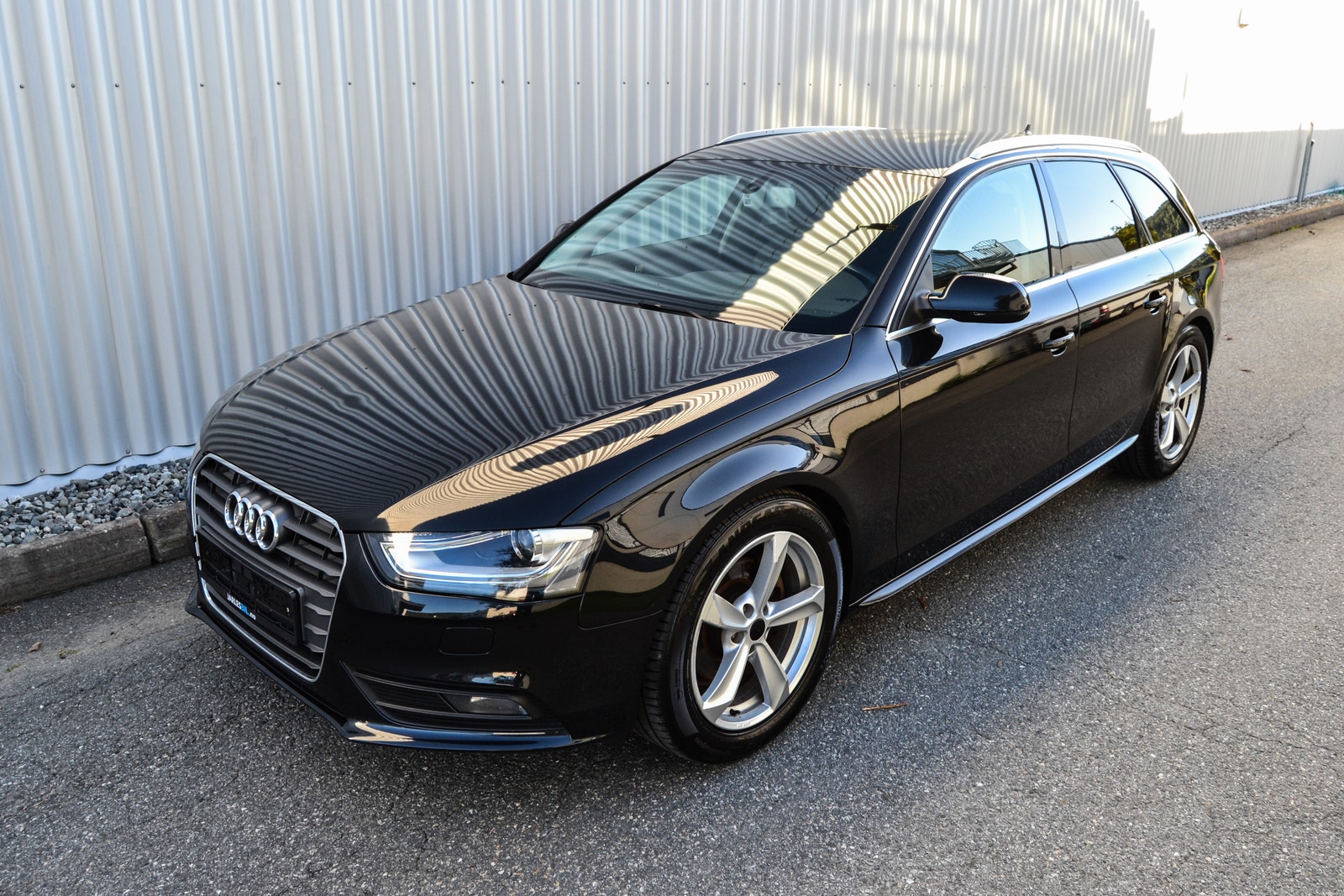 Audi A4 Avant 2.0 TDI DPF Manuell, 6-trinn, 143hk, 2013