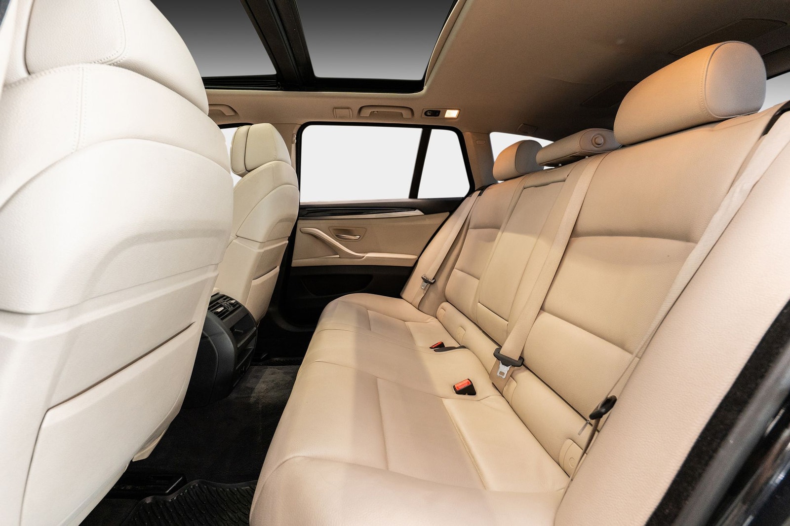 BMW 520d Touring Steptronic, 163hp, 2012