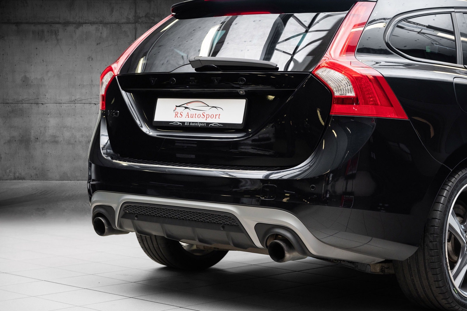 Volvo V60 D2 Powershift 6, 6-trins, 115ps, 2014