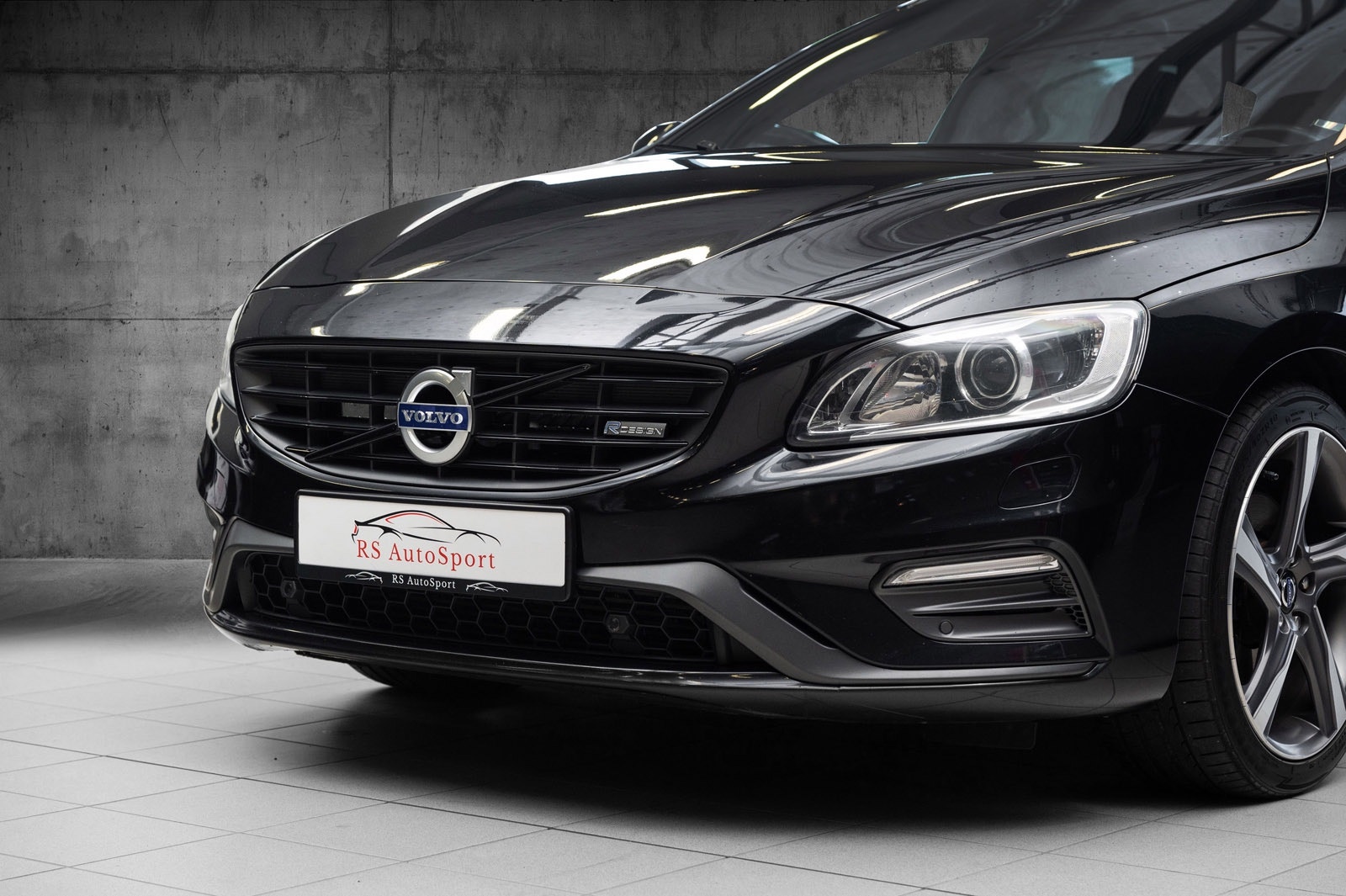 Volvo V60 D2 Powershift 6, 6-trins, 115ps, 2014