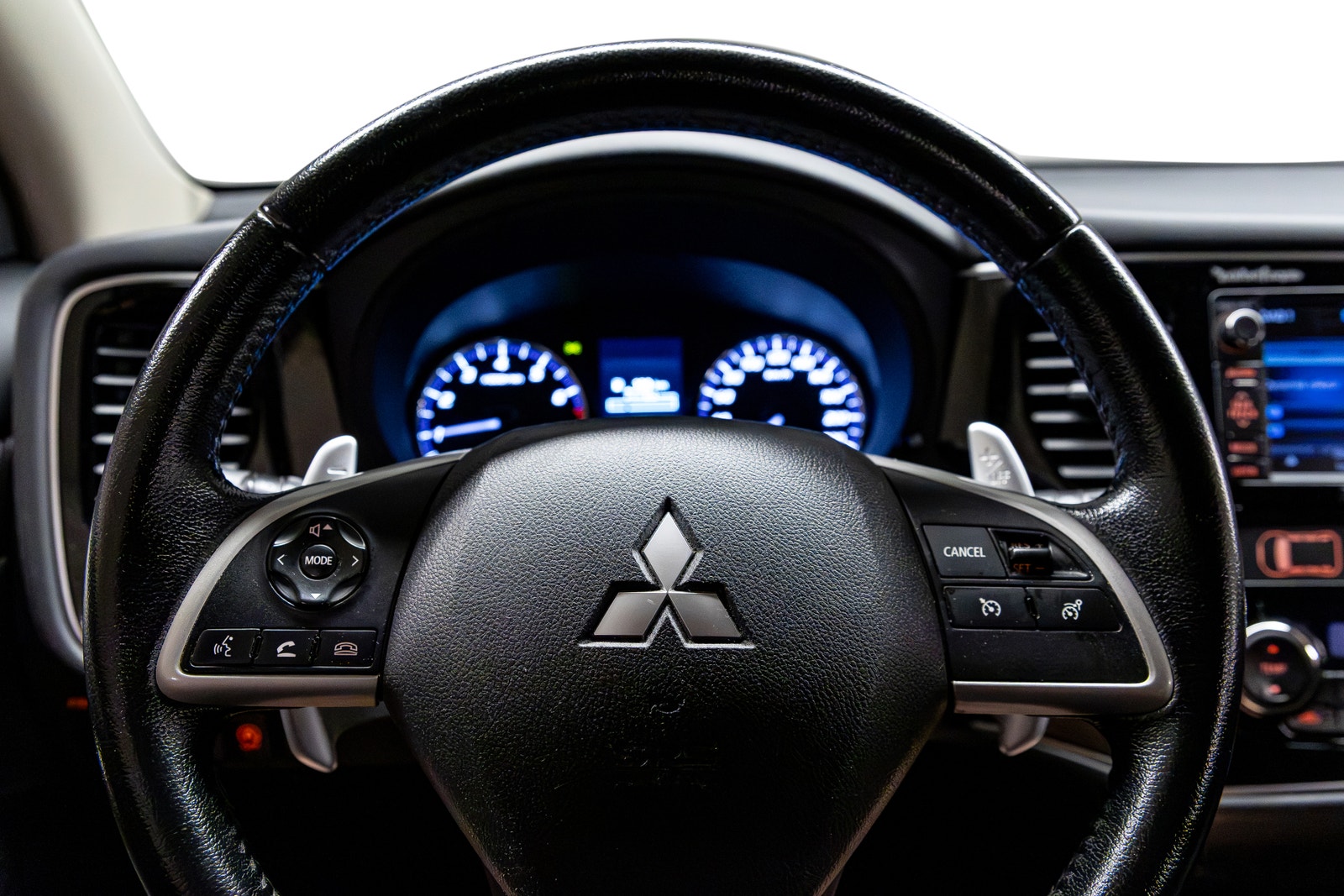 Mitsubishi Outlander 2.0 MIVEC CVT, 150hp, 2013