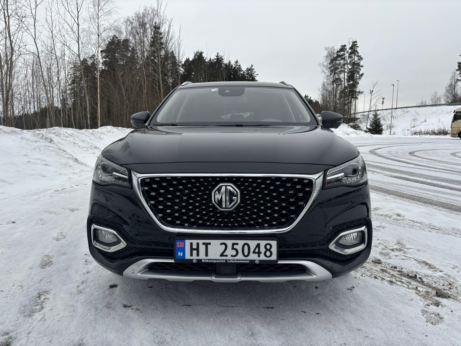 MG EHS PHEV EDU II, 258hp, 2021