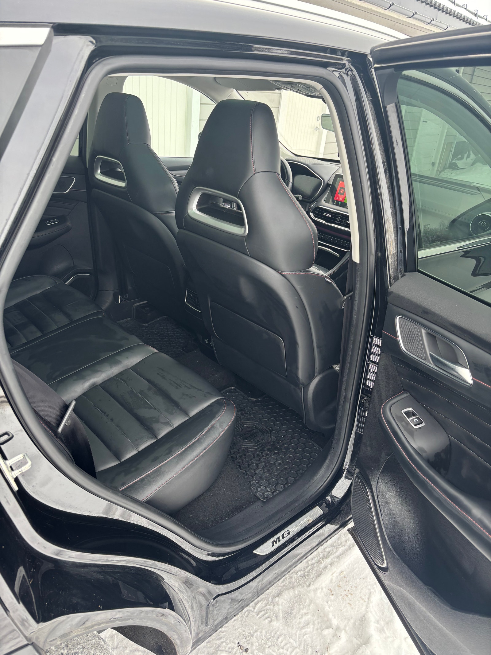 MG EHS PHEV EDU II, 258hp, 2021