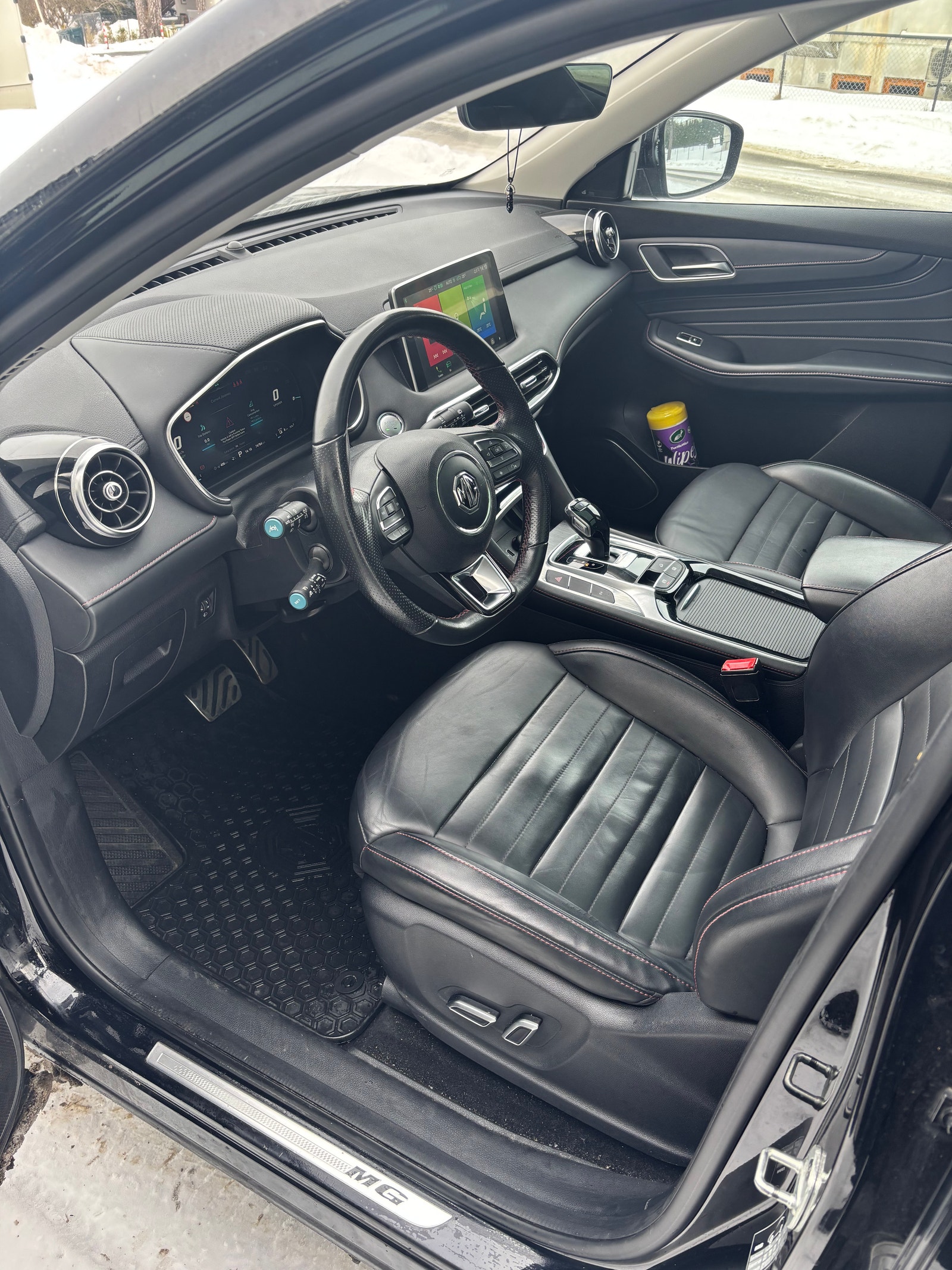 MG EHS PHEV EDU II, 258hp, 2021