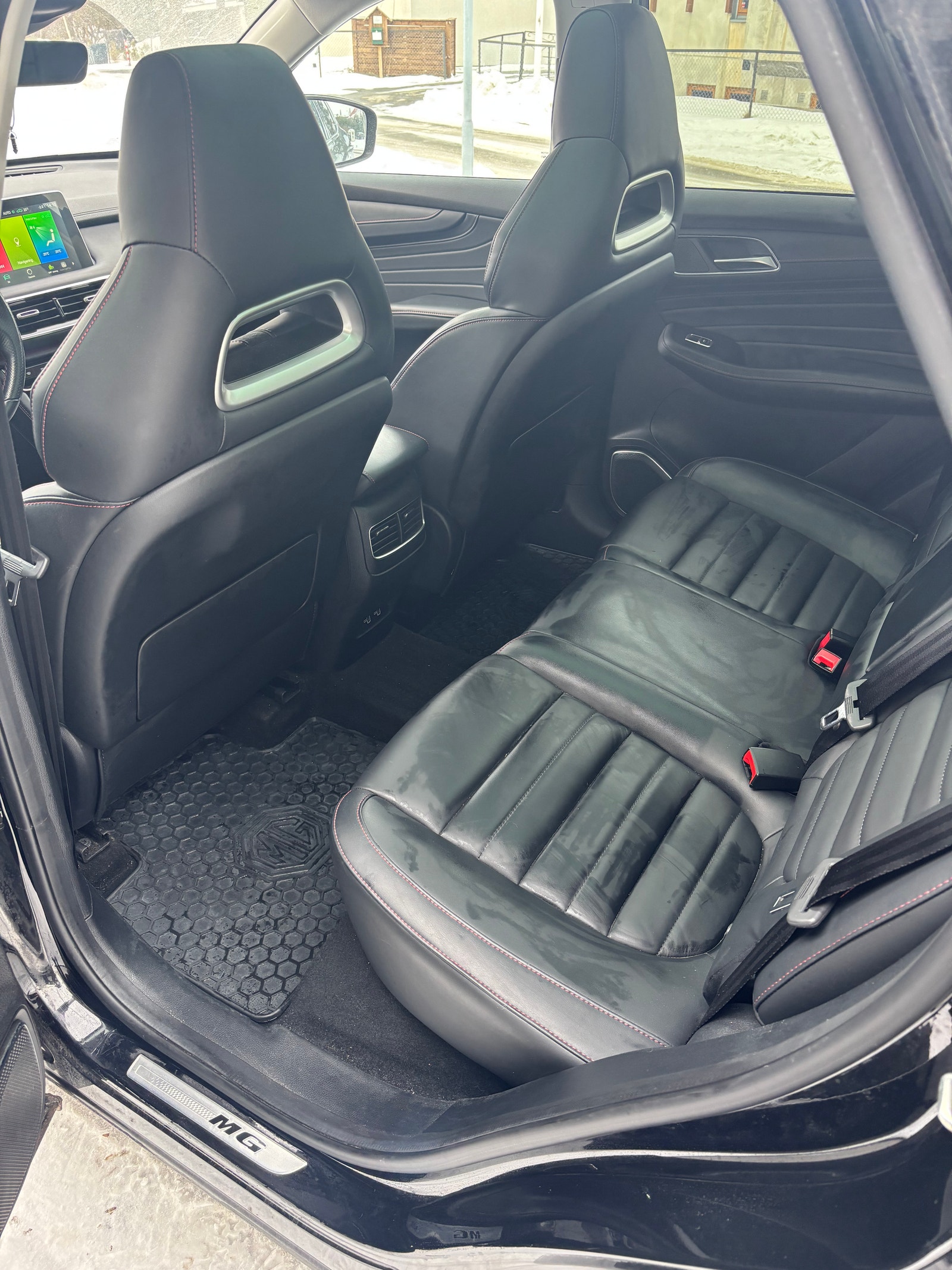 MG EHS PHEV EDU II, 258hp, 2021