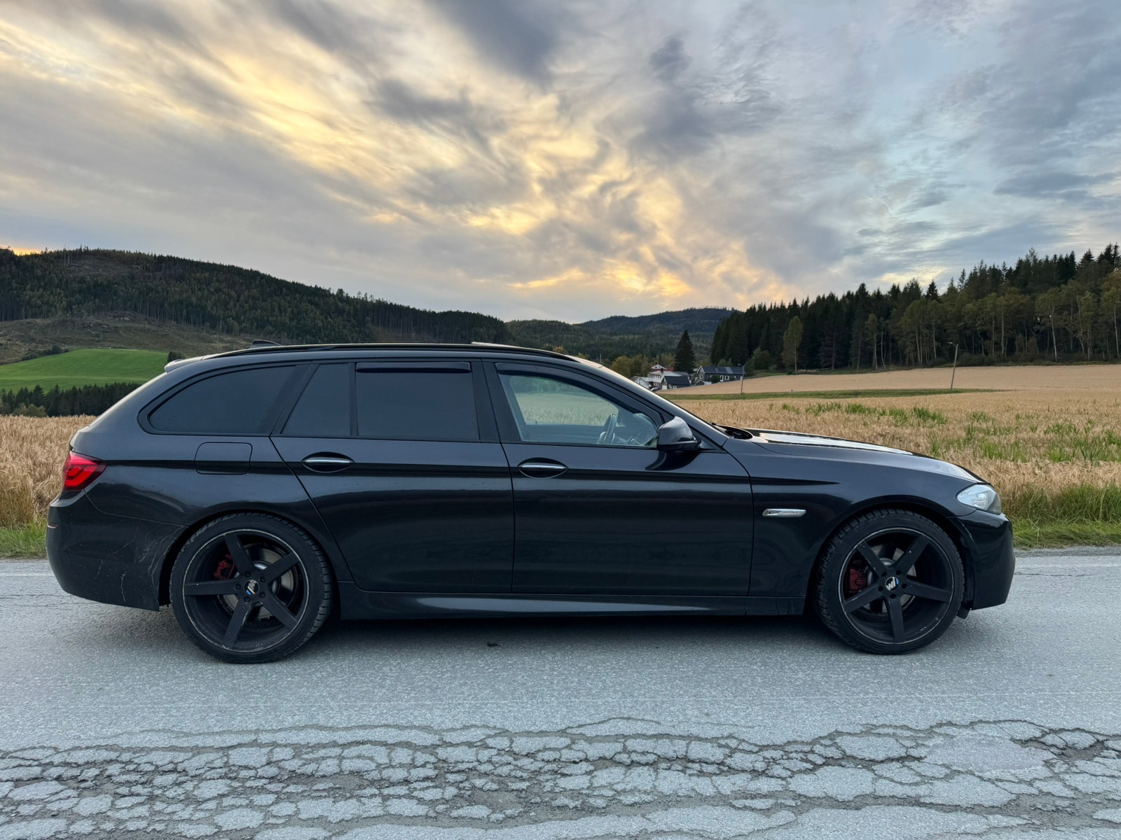 BMW 520d Touring Steptronic, 8-trinn, 163hk, 2012
