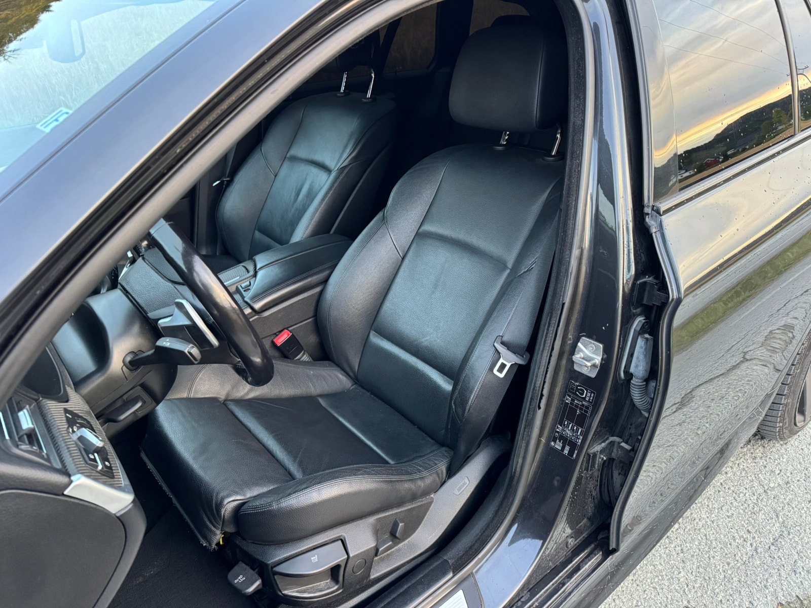 BMW 520d Touring Steptronic, 8-trinn, 163hk, 2012