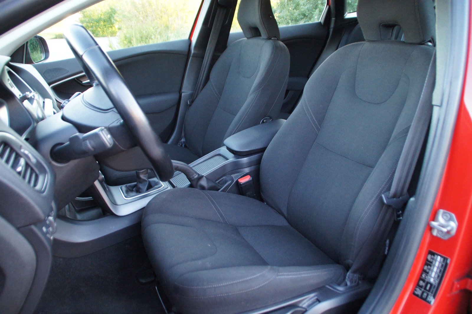 Volvo V40 D2 Manual, 6-trins, 115ps, 2014