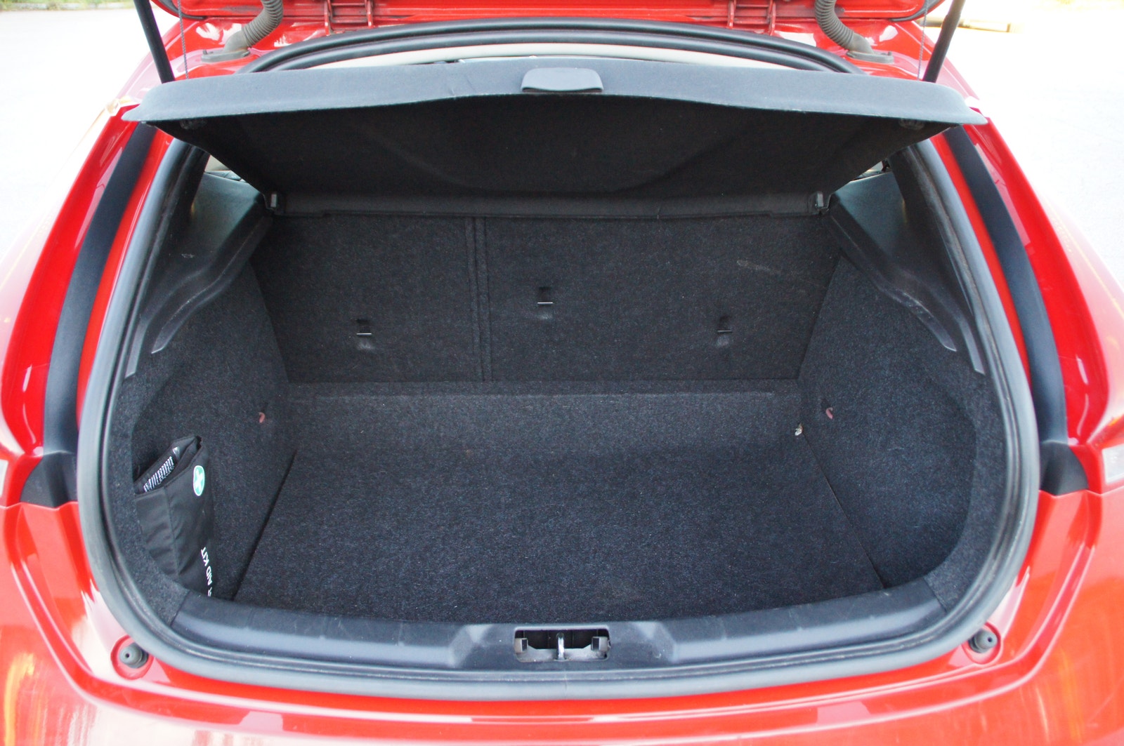 Volvo V40 D2 Manual, 6-trins, 115ps, 2014