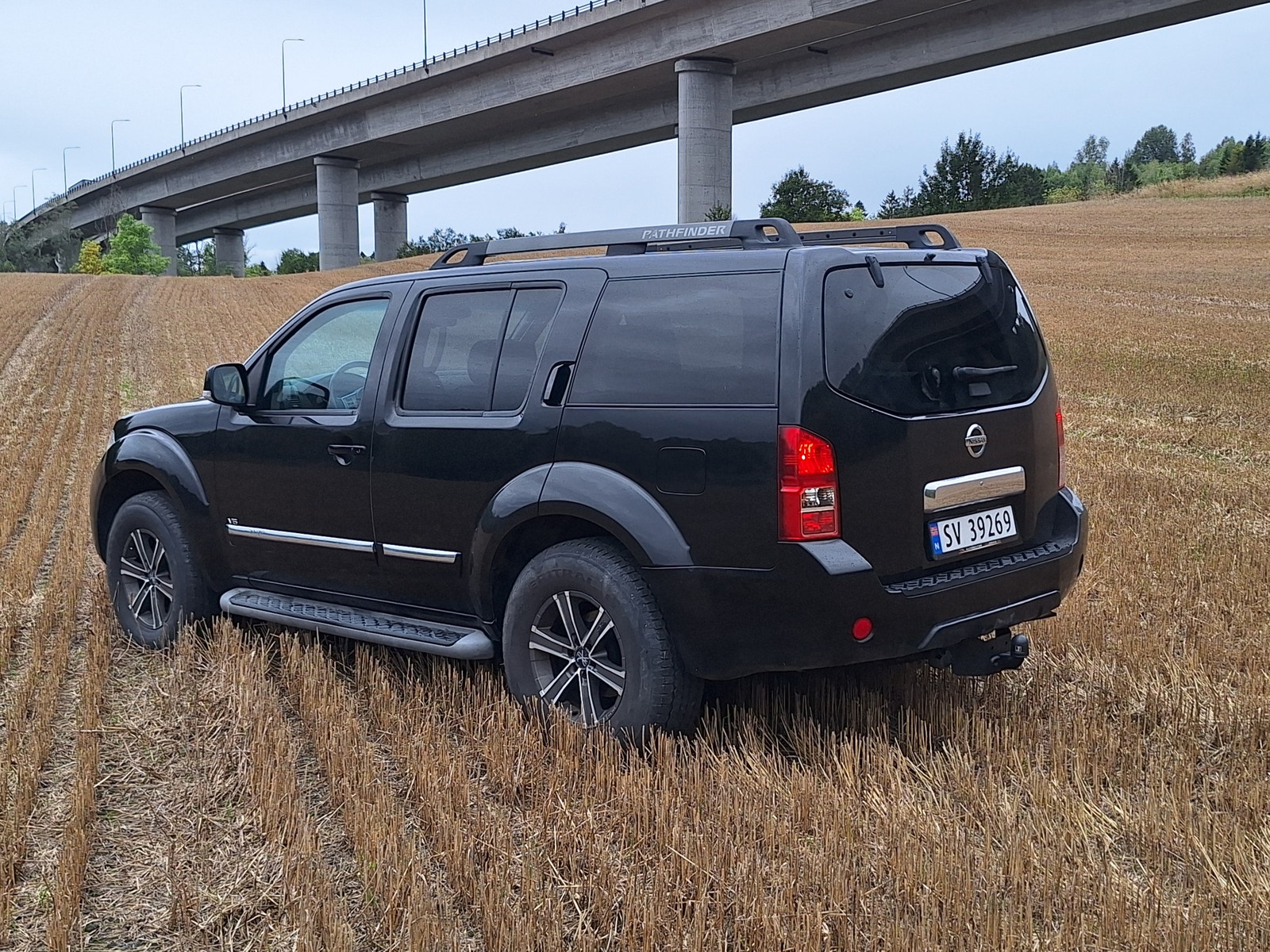 Nissan Pathfinder 3.0 V6 4WD Automatic, 231hp, 2013