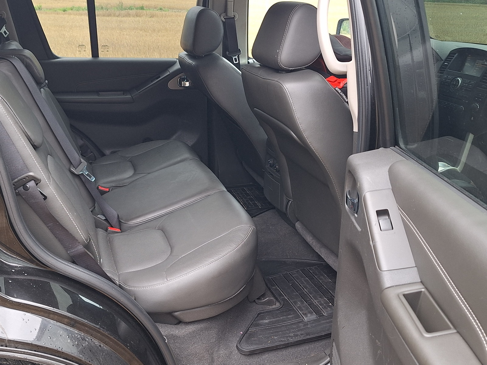 Nissan Pathfinder 3.0 V6 4WD Automatic, 231hp, 2013