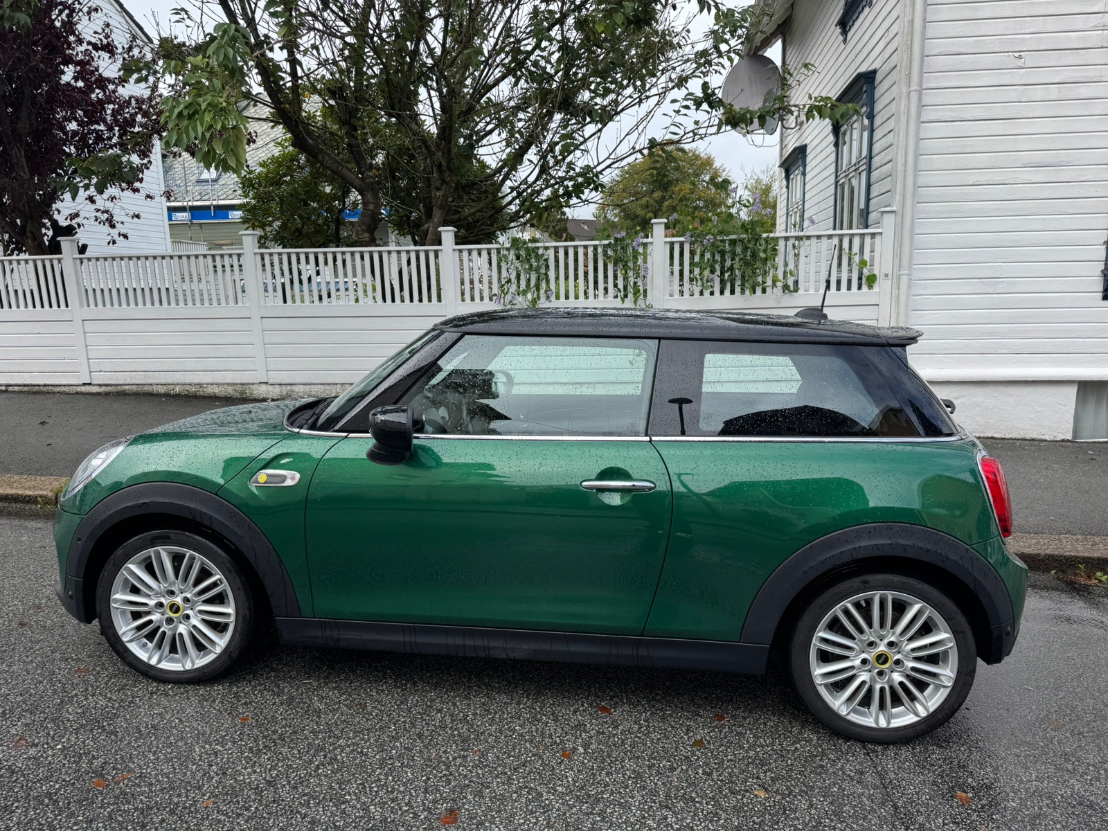 MINI Cooper SE, 184hp, 2021