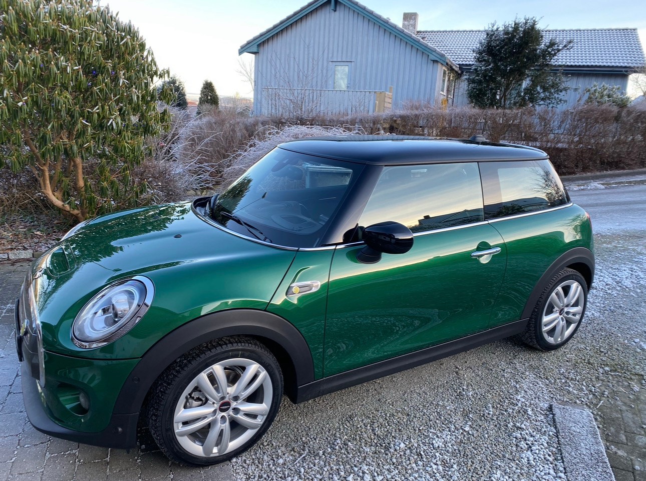 MINI Cooper SE, 184hp, 2021