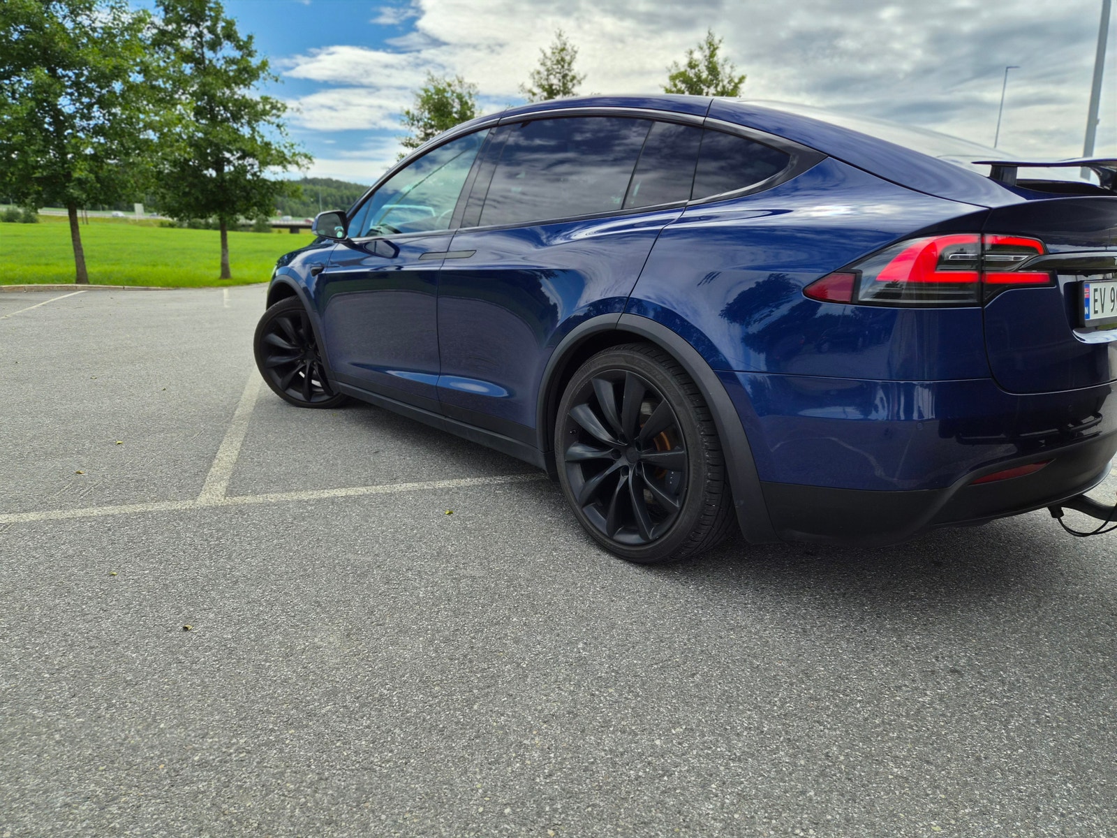 Tesla Model X Long Range, 423hp, 2019
