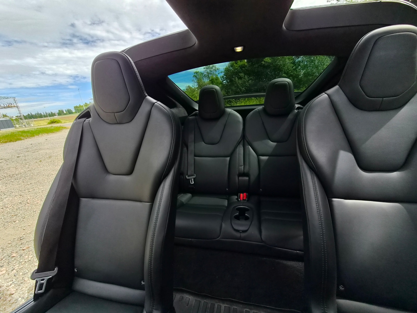 Tesla Model X Long Range, 423hp, 2019