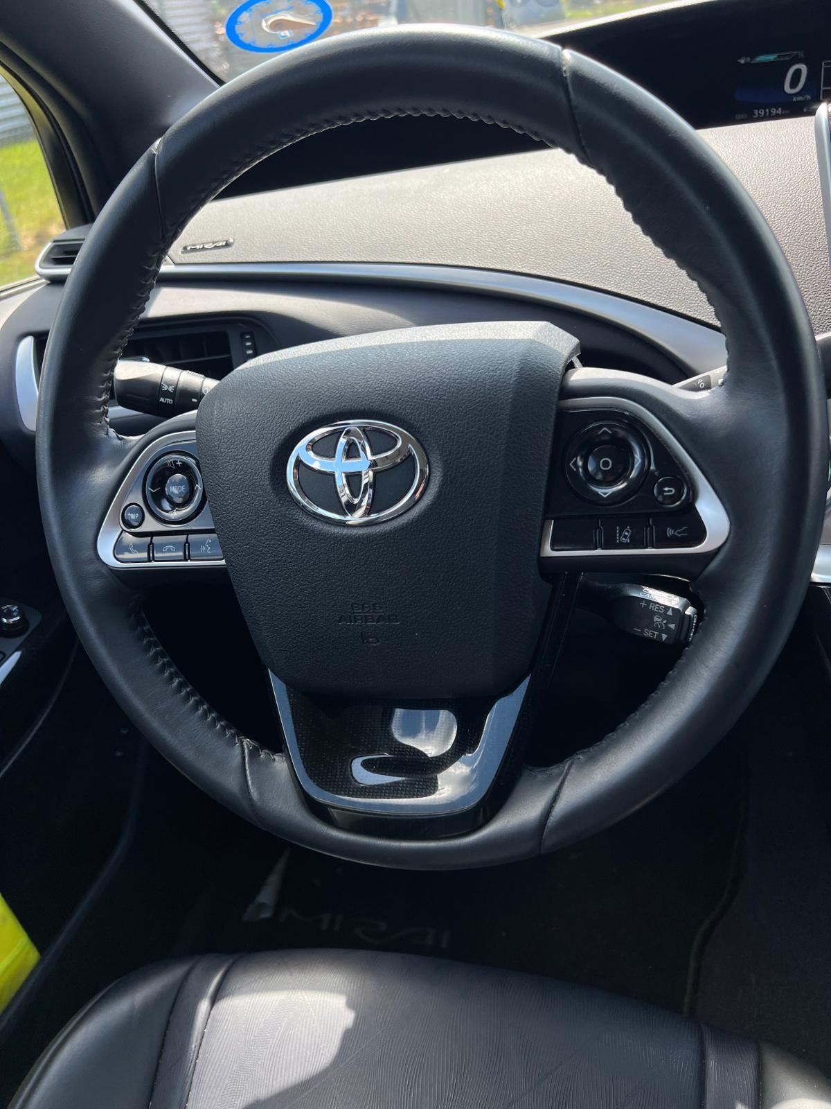 Toyota Mirai FuelCell, 154hp, 2018