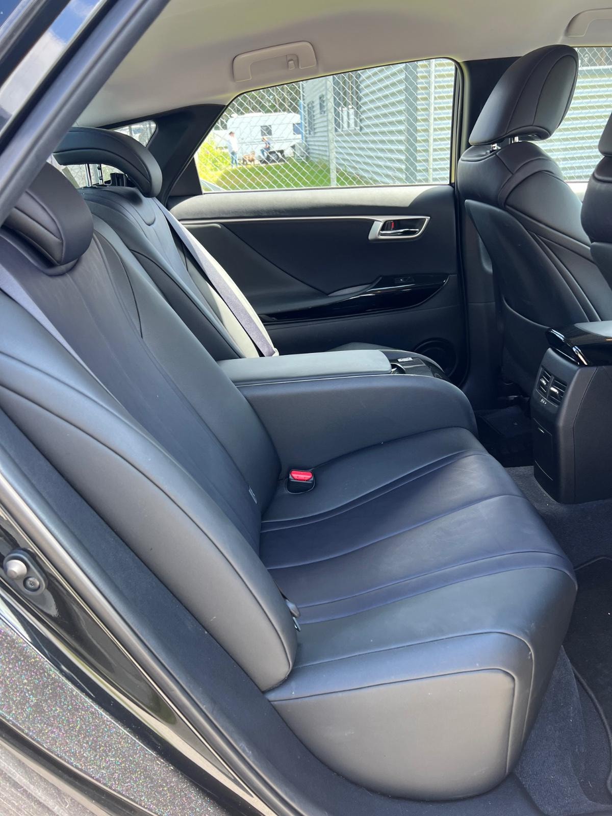 Toyota Mirai FuelCell, 154hp, 2018