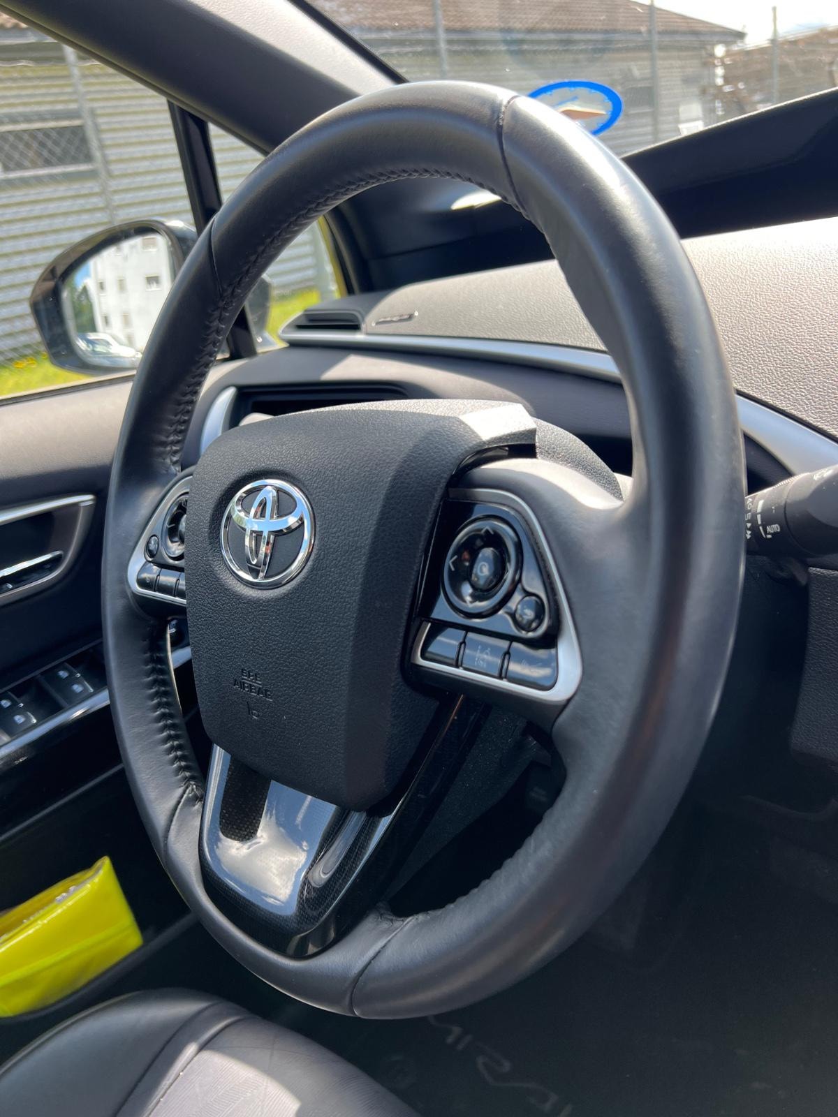 Toyota Mirai FuelCell, 154hp, 2018