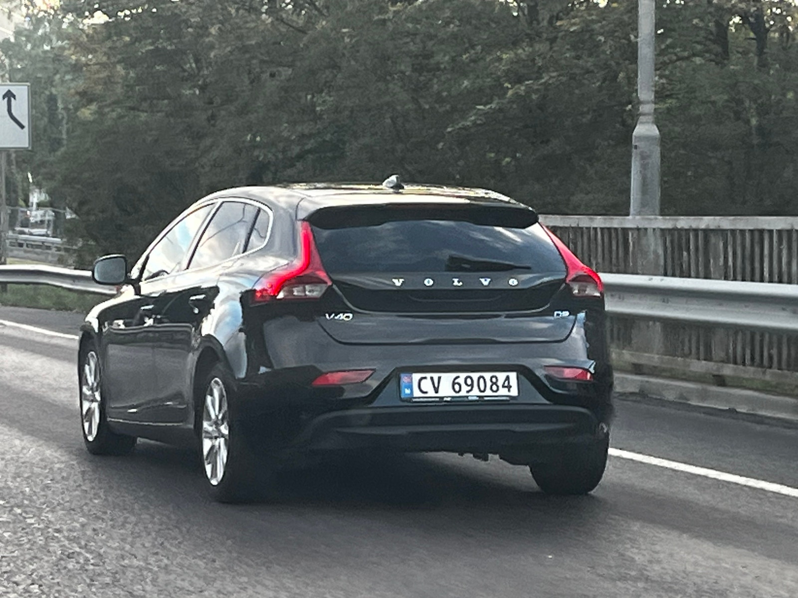 Volvo V40 D2 Manual, 6-trins, 115ps, 2013