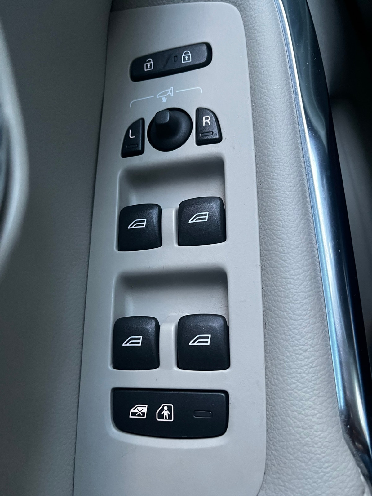 Volvo V40 D2 Manual, 6-trins, 115ps, 2013