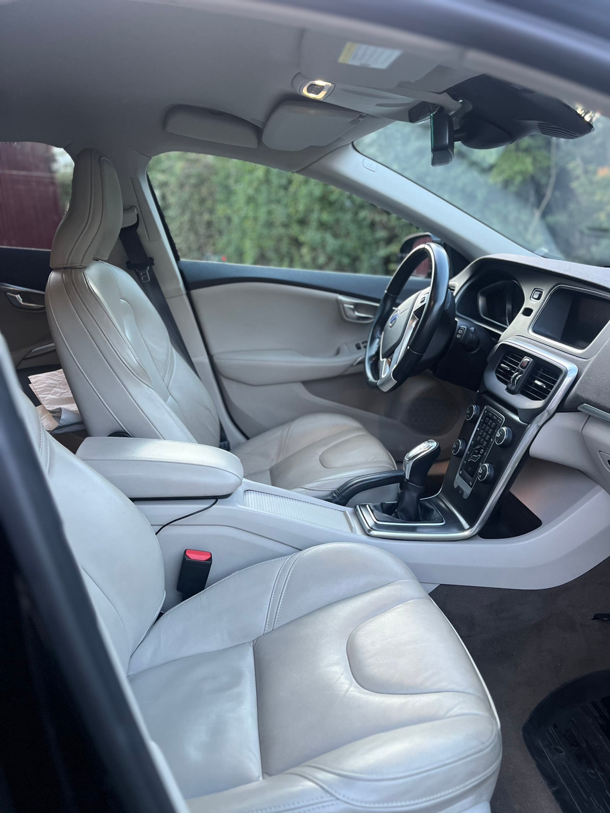 Volvo V40 D2 Manual, 6-trins, 115ps, 2013