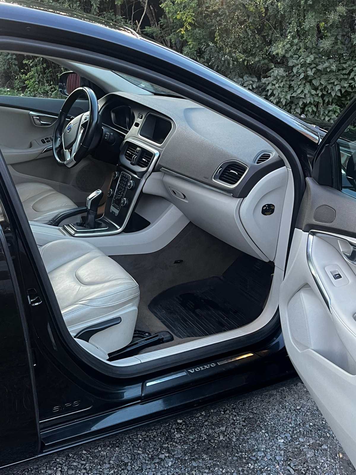 Volvo V40 D2 Manual, 6-trins, 115ps, 2013