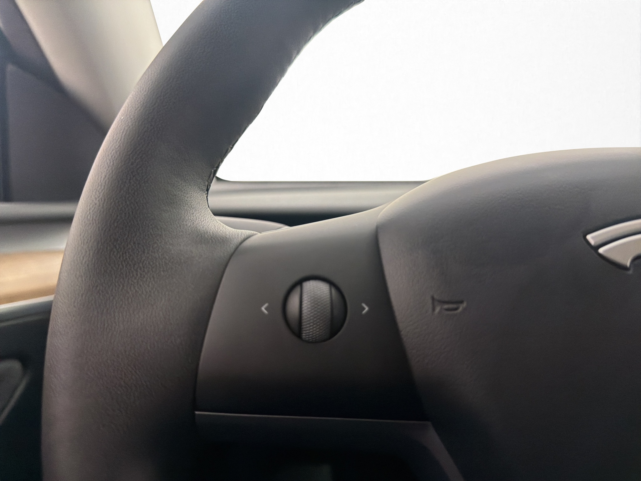 Tesla Model Y Long Range AWD, 514ps, 2021