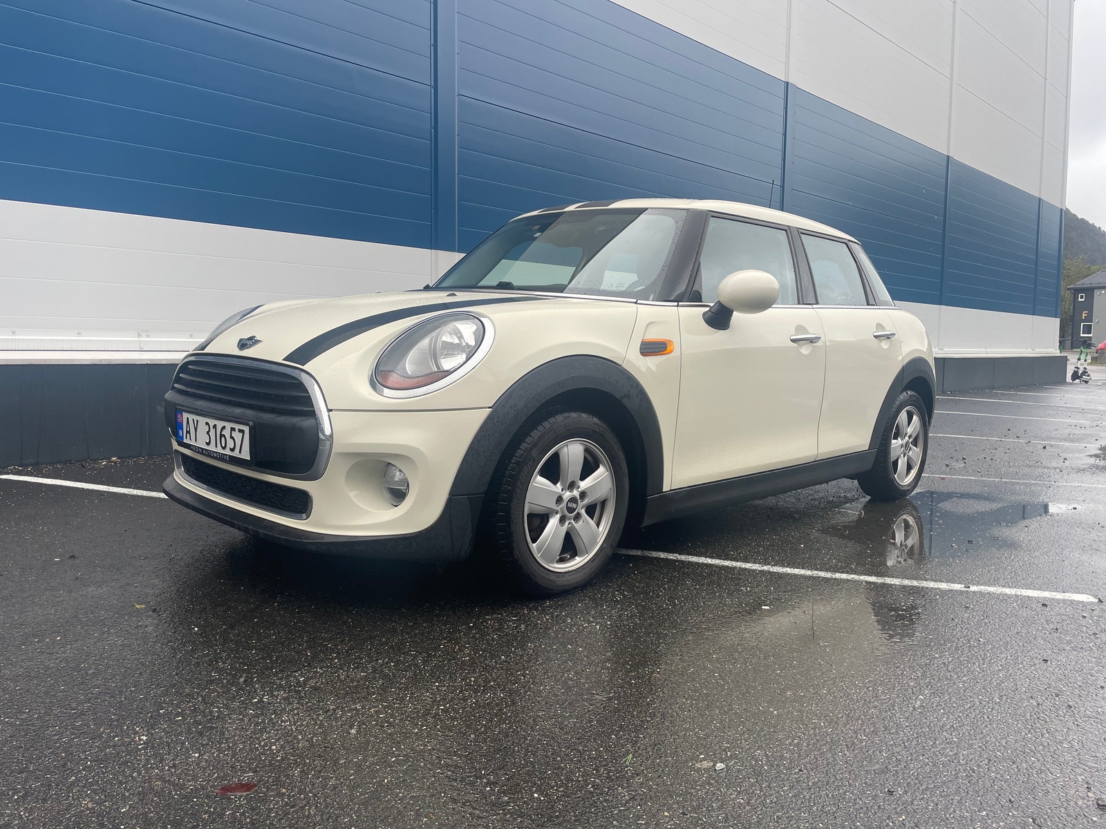 MINI One 5-door Manual, 102hp, 2017