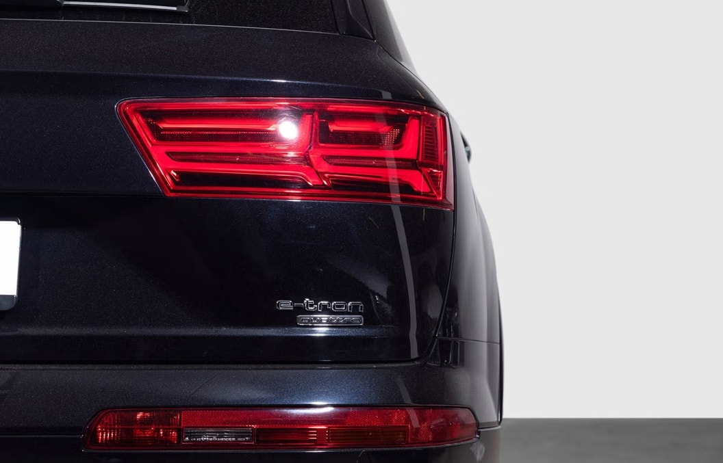 Audi Q7 e-Tron 3.0 TDI quattro TipTronic, 373hp, 2017