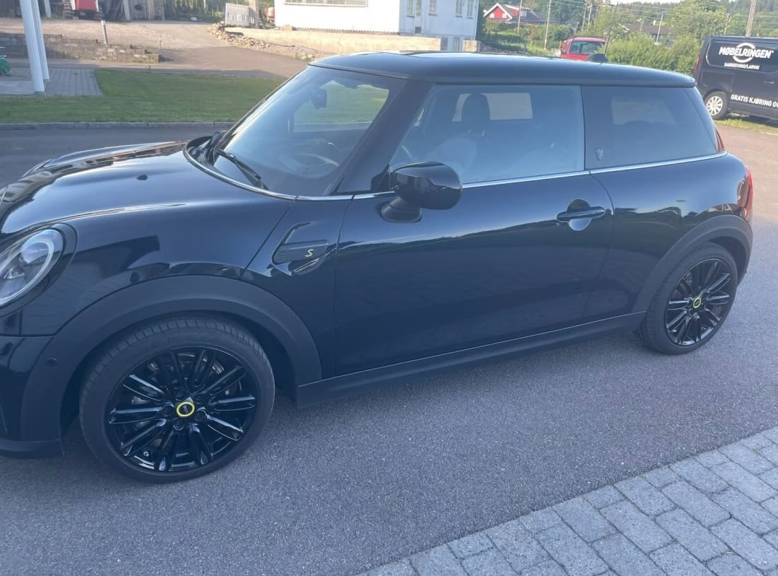 MINI Cooper SE, 184hp, 2022