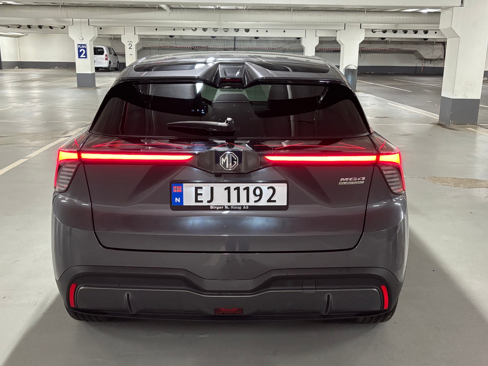 MG 4 Electric Long Range 64 kWh, 204ps, 2024