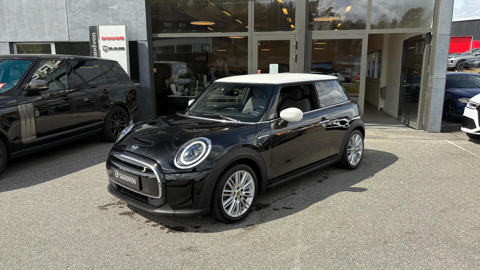 MINI Cooper SE, 184hp, 2023