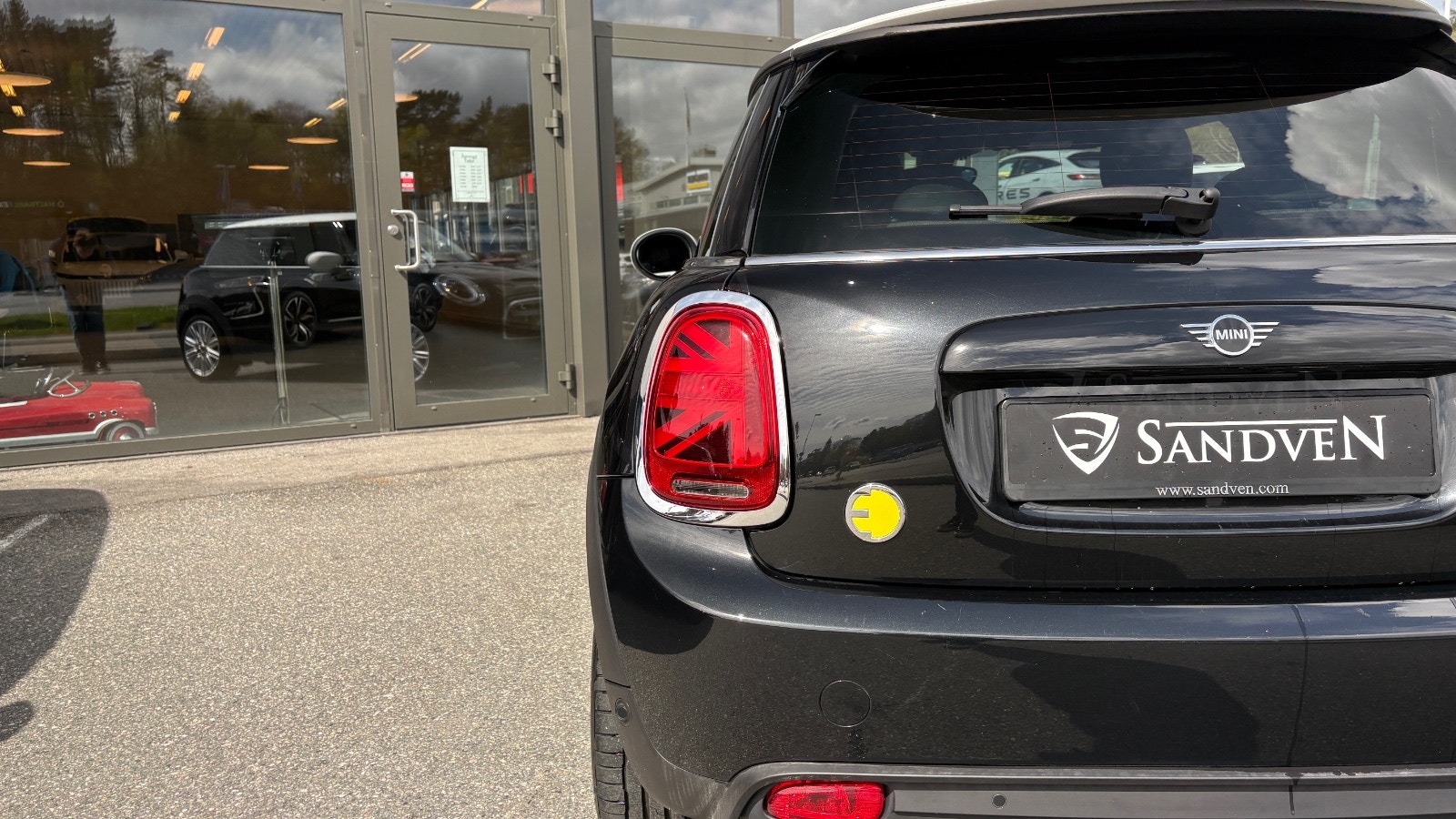 MINI Cooper SE, 184hp, 2023
