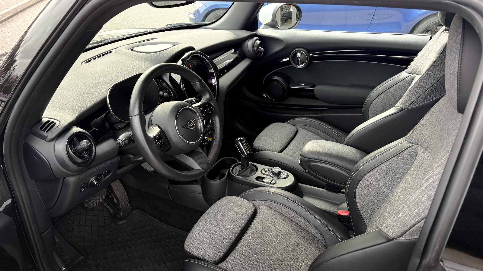 MINI Cooper SE, 184hp, 2023