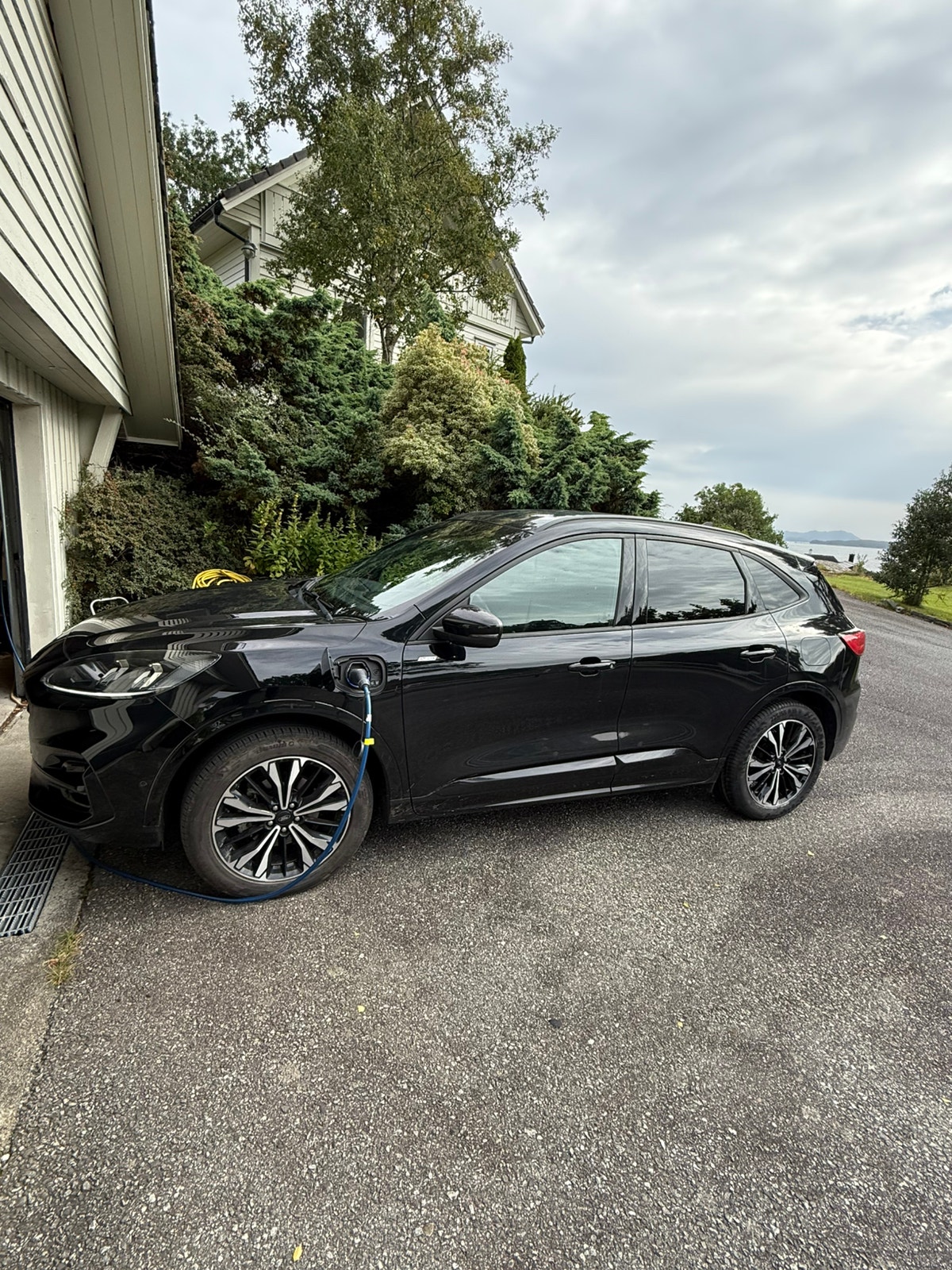 Ford Kuga Plug-In Hybrid E-CVT, 225hk, 2022