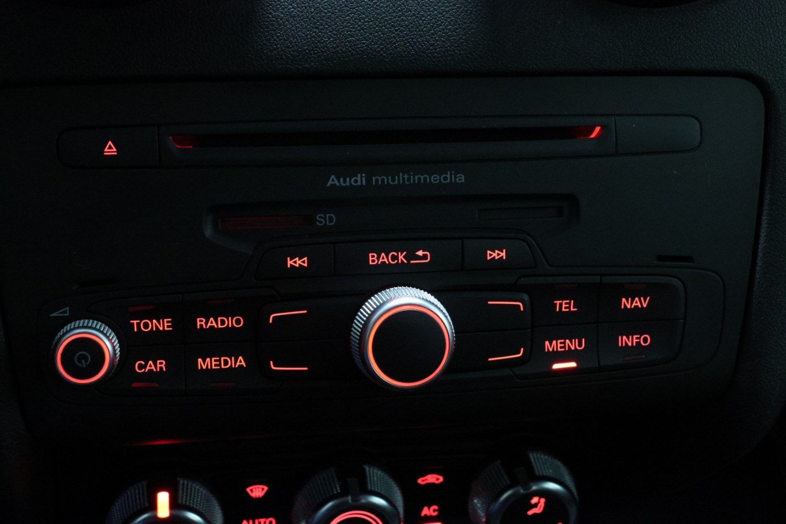 Audi A1 Sportback 1.2 TFSI Manual, 5-trins, 86ps, 2012