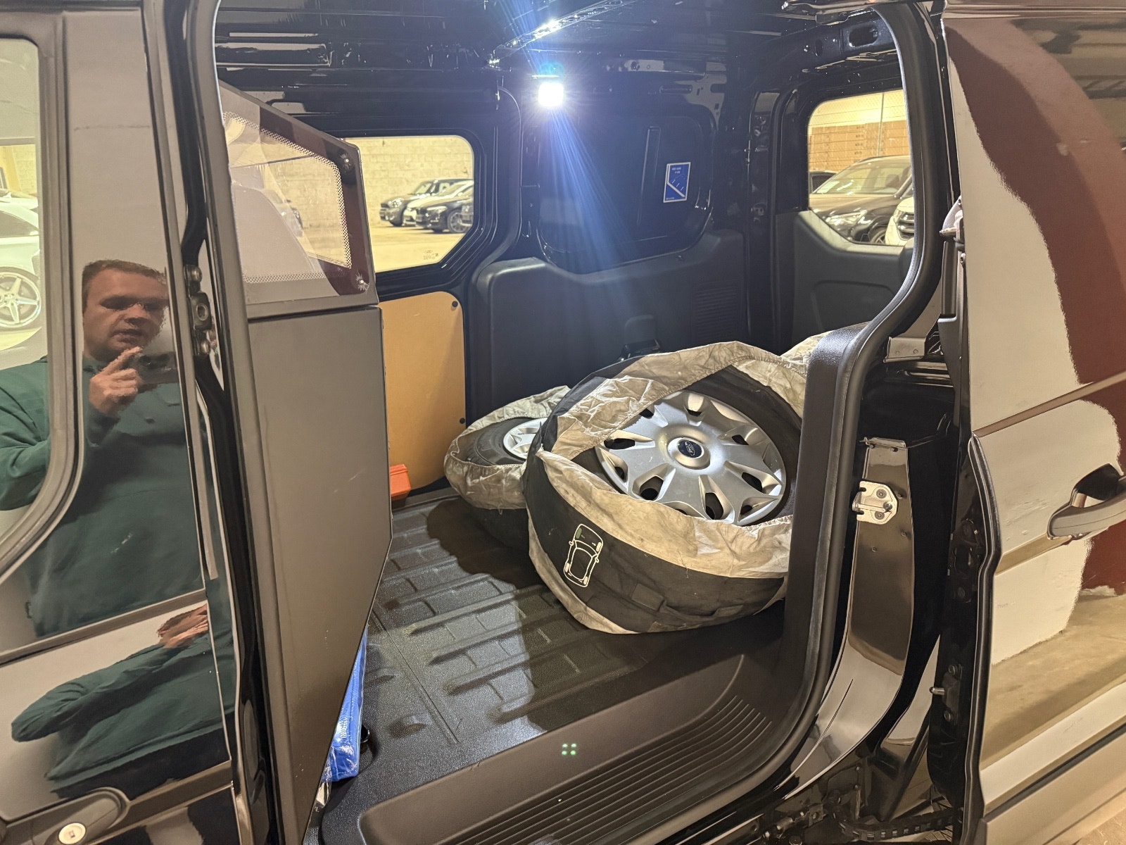 Ford Transit Connect 230 LWB 1.5 TDCi Powershift 6, 6-trins, 120ps, 2016