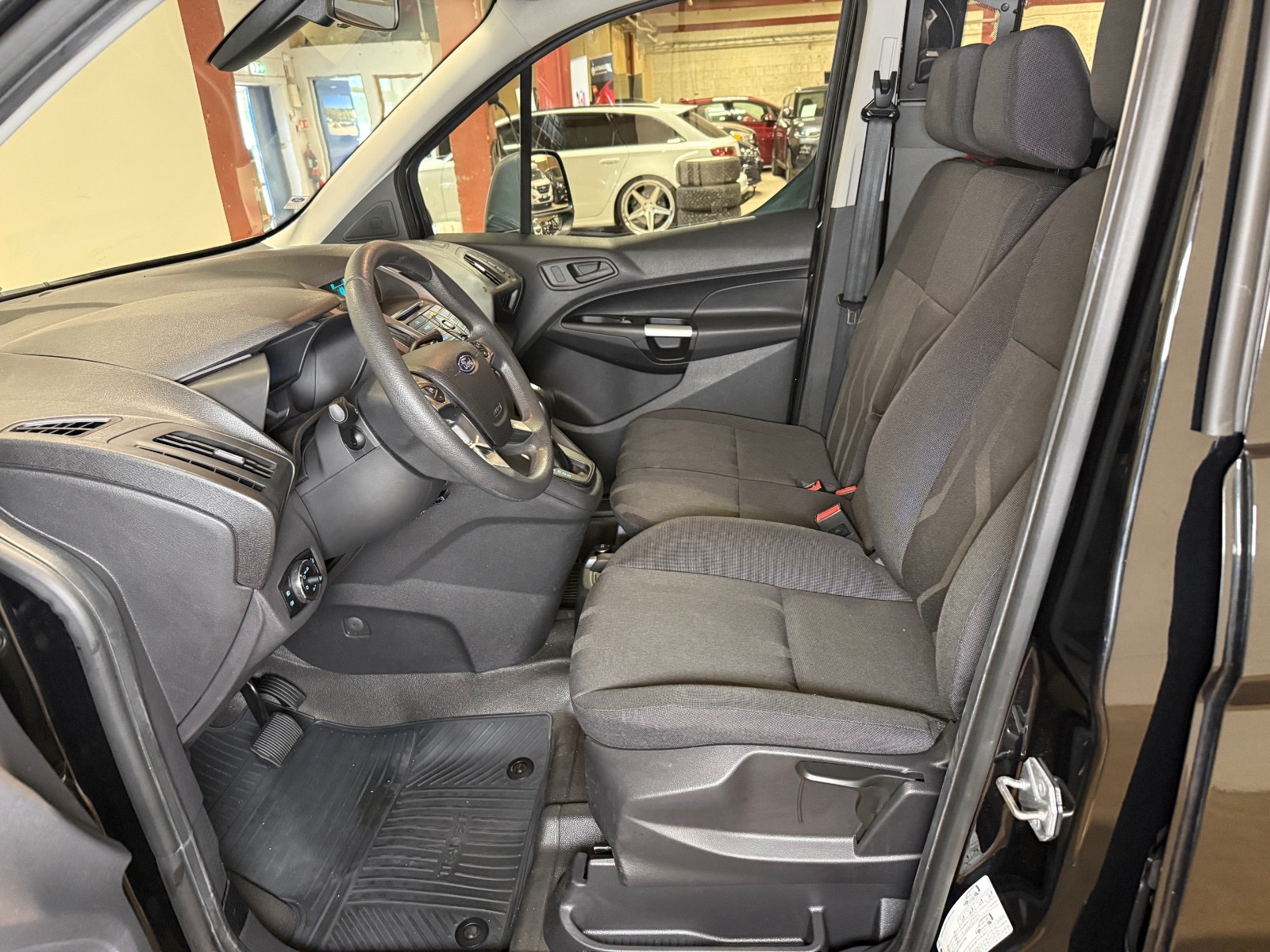 Ford Transit Connect 230 LWB 1.5 TDCi Powershift 6, 6-trins, 120ps, 2016