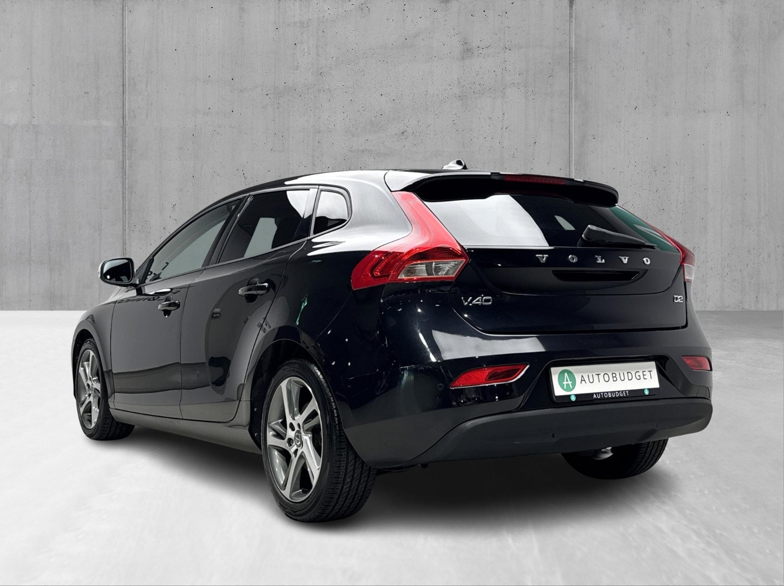 Volvo V40 D2 Manual, 6-trins, 115ps, 2015