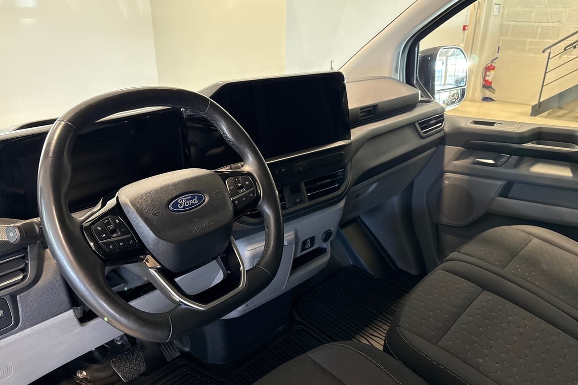 Ford Transit Custom 320 2.0 EcoBlue AWD SelectShift, 170hp, 2024