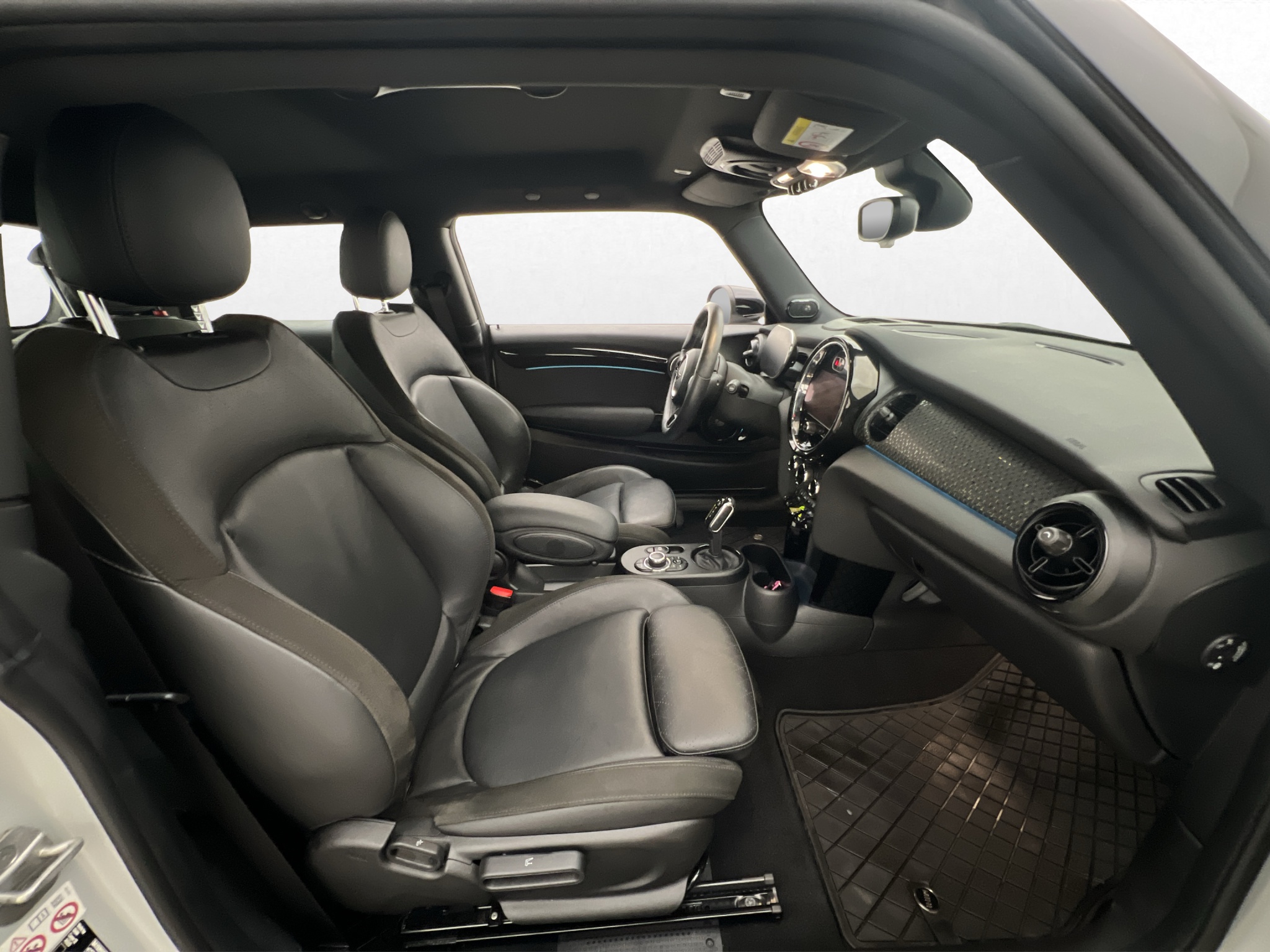 MINI Cooper SE, 184hp, 2022