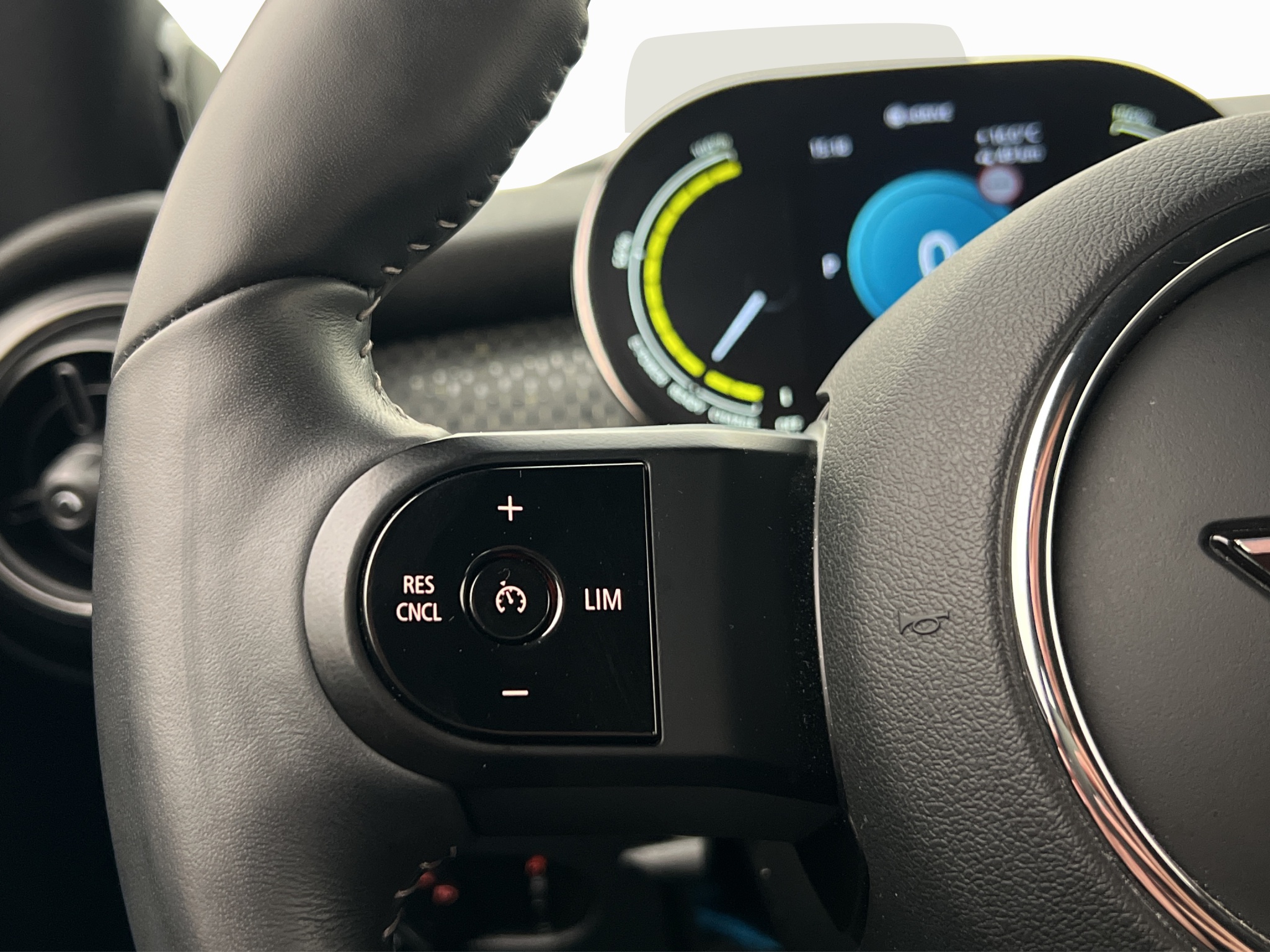 MINI Cooper SE, 184hp, 2022