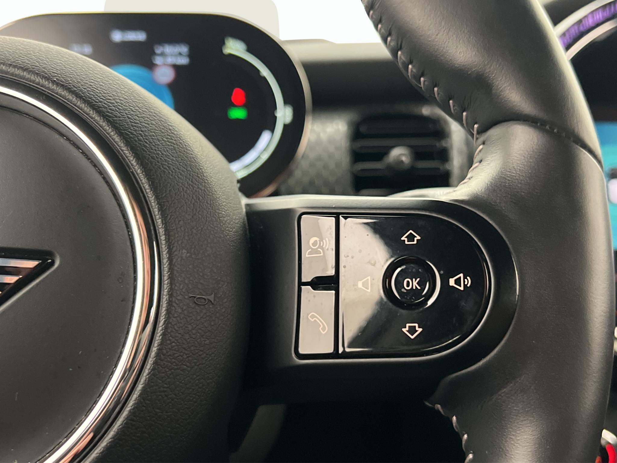 MINI Cooper SE, 184hp, 2022