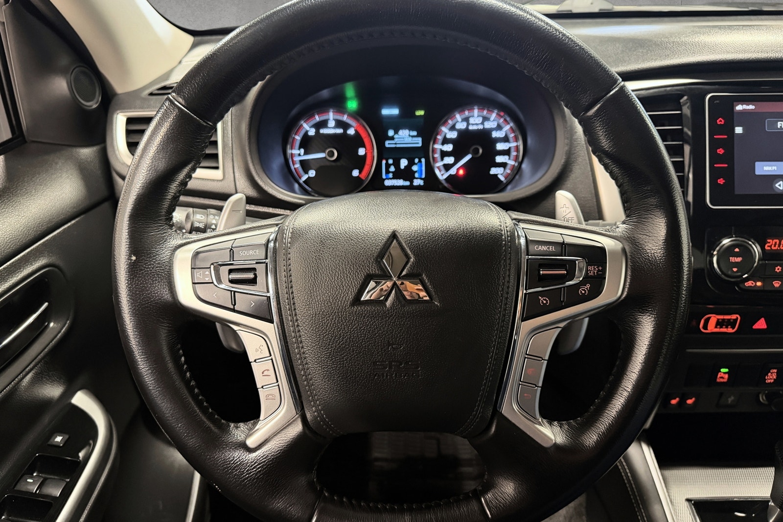 Mitsubishi L200 Dobbelcab 2.2 Di-D 4WD Automatisk, 6-trinn, 150hk, 2022
