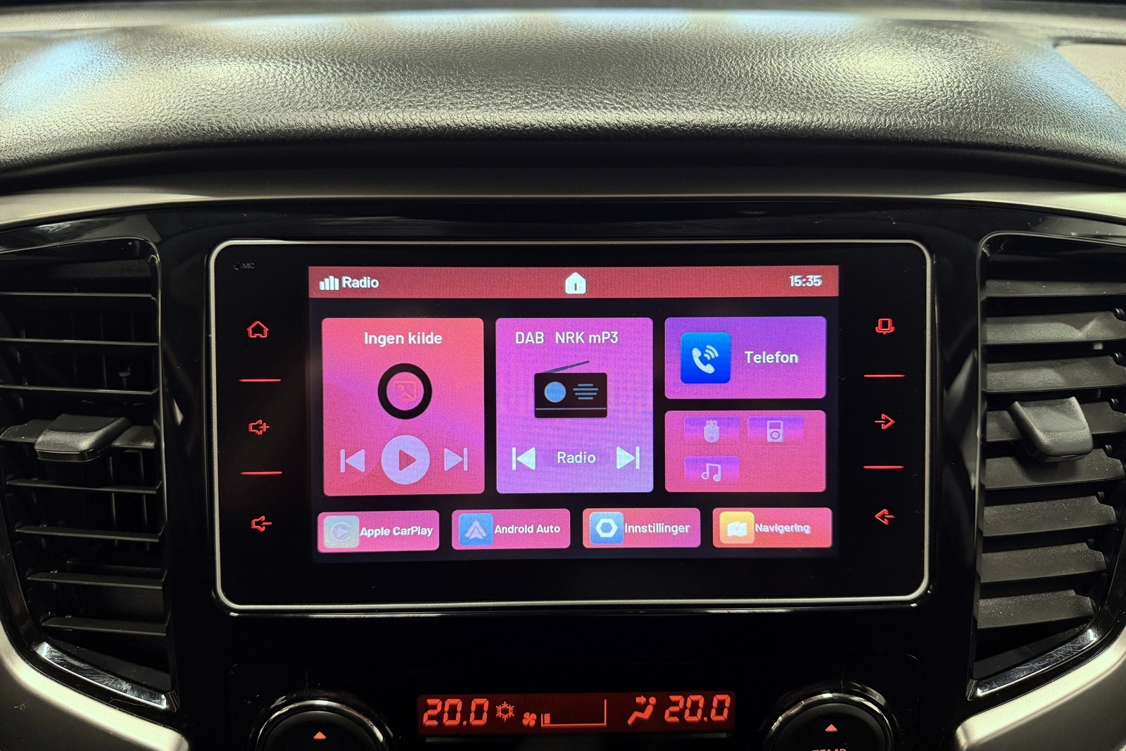 Mitsubishi L200 Dobbelcab 2.2 Di-D 4WD Automatisk, 6-trinn, 150hk, 2022
