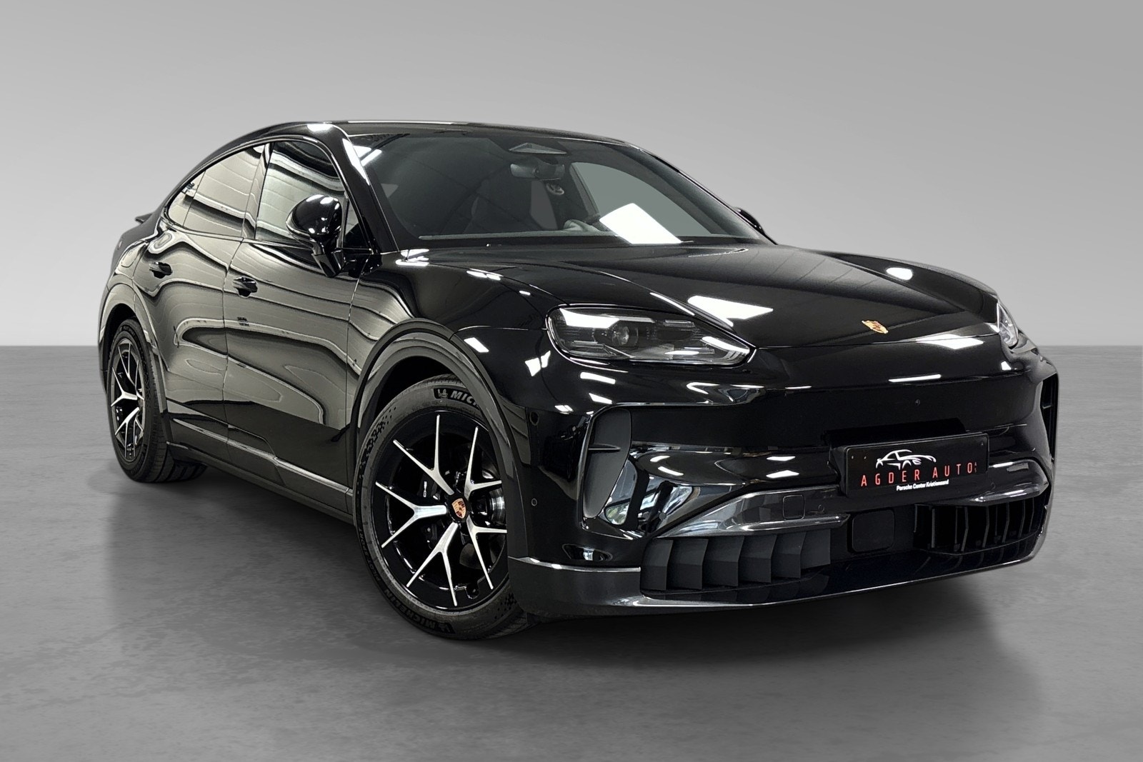 Porsche Cayenne Coupé Electric, 408ps, 2026