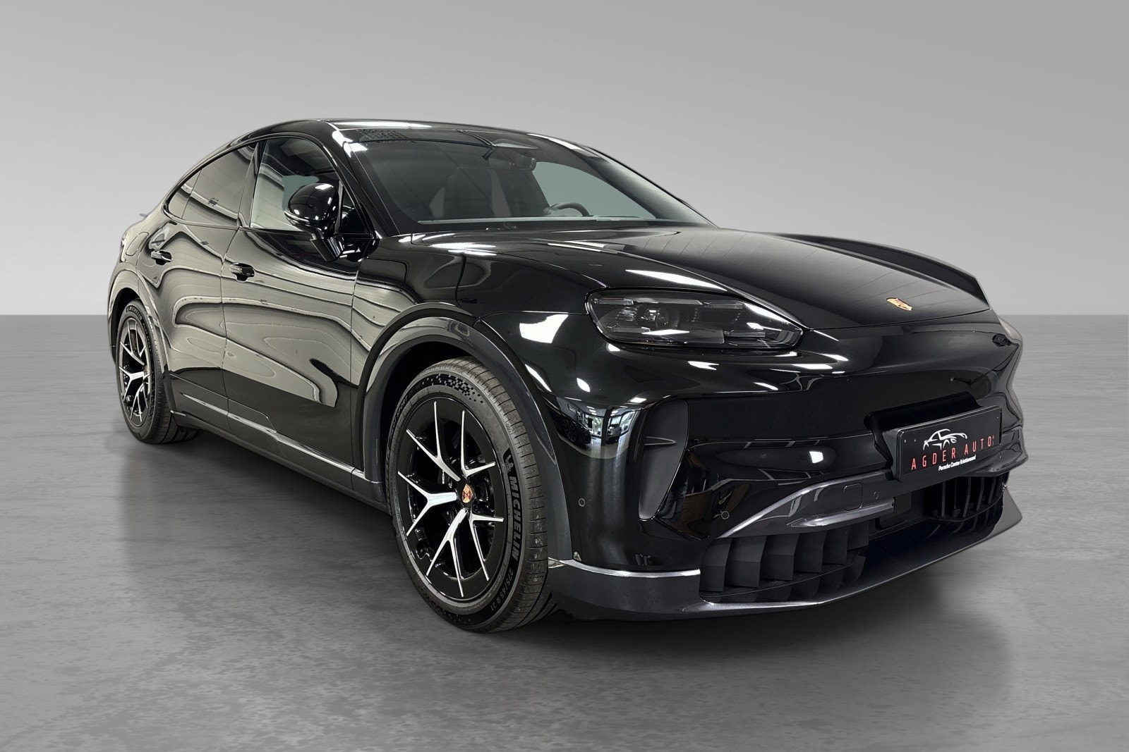 Porsche Cayenne Coupé Electric, 408ps, 2026