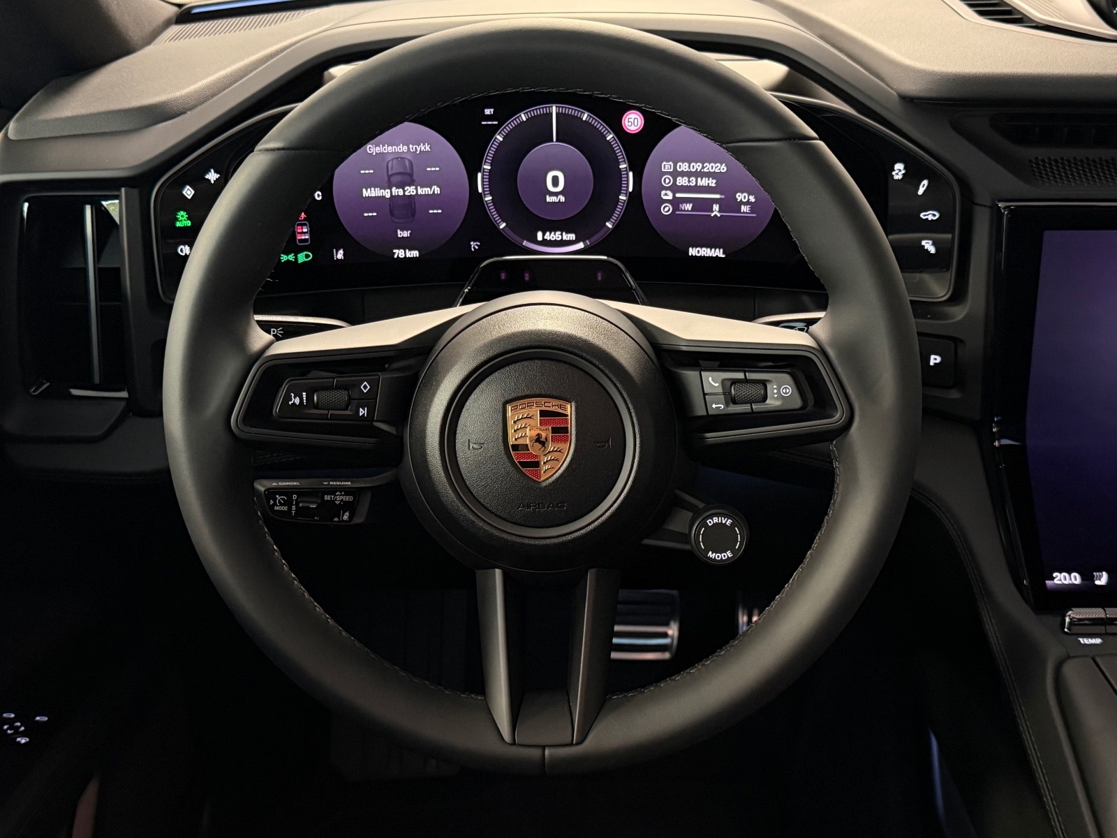 Porsche Cayenne Coupé Electric, 408ps, 2026